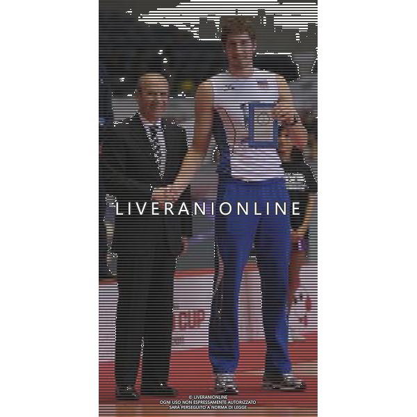 (111204) -- TOKYO, Dec. 4, 2011 () -- The MVP, Maxim Mikhaylov (R) of Russia poses during the awarding ceremony at the FIVB Men\'s World Cup in Tokyo, Japan, Dec 4, 2011. (/Kenichiro Seki) (jyc) ©photoshot/Agenzia Aldo Liverani Sas - ITALY ONLY - Cerimonia di premiazione Pallavolo Coppa del Mondo maschile Volley FIVB di Tokyo, in Giappone , 4 Dicembre 2011.