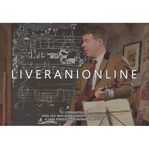 \'The Ladykillers\' cast photocall for new production at the Gielgud Theatre, Shaftesbury Avenue, London - December 5th 2011 This new stage adaptation by Graham Linehan stars - PETER CAPALDI as Professor Marcus, MARCIA WARREN as Mrs Wilberforce, BEN MILLER as Louis, JAMES FLEET as Major Courtney, CLIVE ROWE as One Round and STEPHEN WIGHT as Harry - ©photoshot/Agenzia Aldo Liverani Sas - ITALY ONLY - Photocall di presentazione dello spettacolo teatrale \'The Ladykillers\' per la nuova produzione al Teatro Gielgud, Shaftesbury Avenue, Londra - 5 DICEMBRE 2011