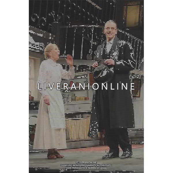 \'The Ladykillers\' cast photocall for new production at the Gielgud Theatre, Shaftesbury Avenue, London - December 5th 2011 This new stage adaptation by Graham Linehan stars - PETER CAPALDI as Professor Marcus, MARCIA WARREN as Mrs Wilberforce, BEN MILLER as Louis, JAMES FLEET as Major Courtney, CLIVE ROWE as One Round and STEPHEN WIGHT as Harry - ©photoshot/Agenzia Aldo Liverani Sas - ITALY ONLY - Photocall di presentazione dello spettacolo teatrale \'The Ladykillers\' per la nuova produzione al Teatro Gielgud, Shaftesbury Avenue, Londra - 5 DICEMBRE 2011