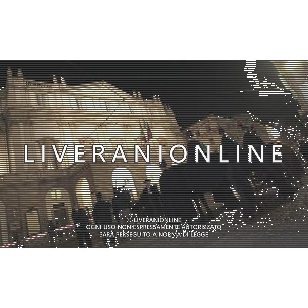 MILANO 7/12/2011 PRIMA DELLA SCALA NELLA FOTO IL TEATRO ALLA SCALA FOTO ROMANO/AG ALDO LIVERANI