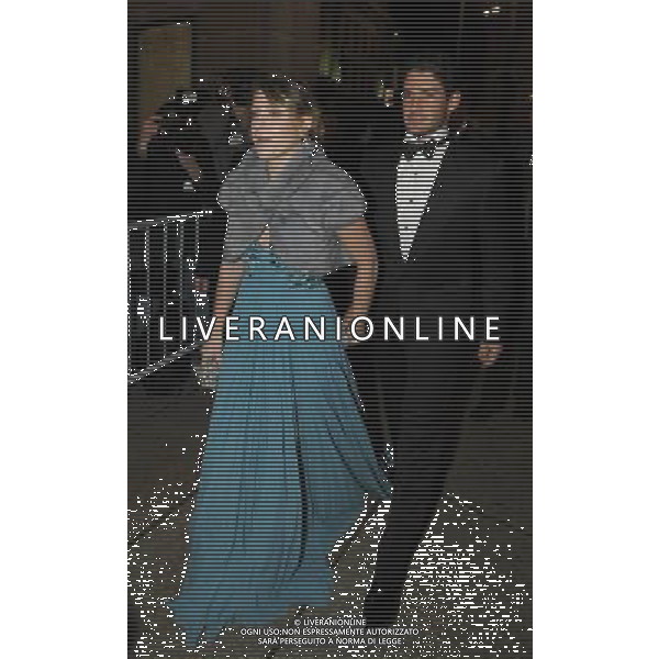 MILANO 7/12/2011 PRIMA DELLA SCALA NELLA FOTO BARBARA BERLUSCONI E PATO FOTO ROMANO/AG ALDO LIVERANI