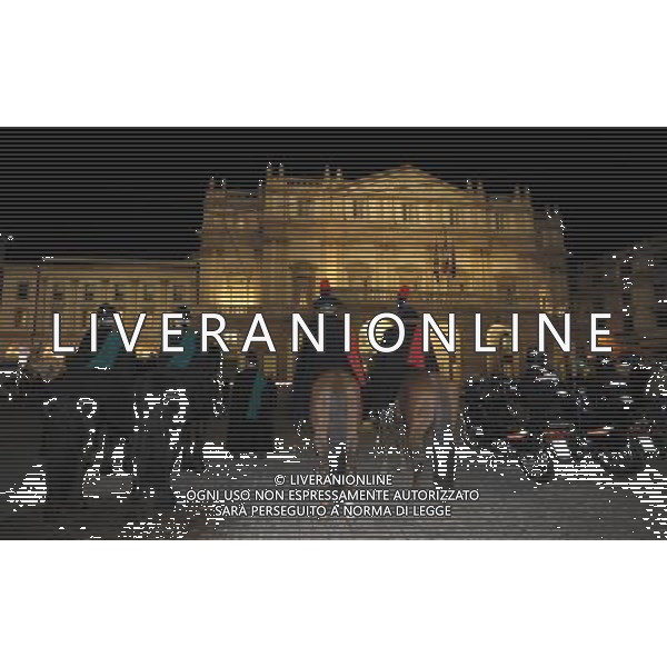 MILANO 7/12/2011 PRIMA DELLA SCALA NELLA FOTO IL TEATRO ALLA SCALA FOTO ROMANO/AG ALDO LIVERANI