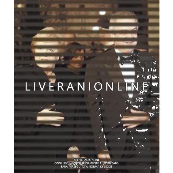 MILANO 7/12/2011 PRIMA DELLA SCALA NELLA FOTO LORENZO ORNAGHI CON MOGLIE FOTO ROMANO/AG ALDO LIVERANI