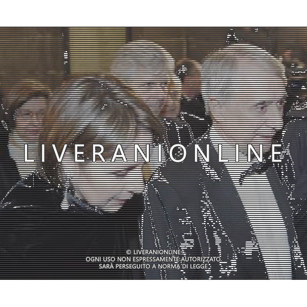 MILANO 7/12/2011 PRIMA DELLA SCALA NELLA FOTO GIULIANO PISAPIA CON MOGLIE FOTO ROMANO/AG ALDO LIVERANI