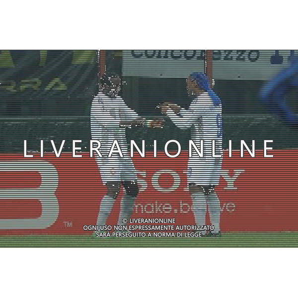 UEFA Champions League - Fase a Gironi 6¡ giornata Gruppo B Milano 7-12-2011 Inter - CSKA Mosca nella foto: Doumbia e Vagner Love esultano dopo 1 a 0 CSKA foto Roberto Garavaglia - ag. Aldo Liverani sas