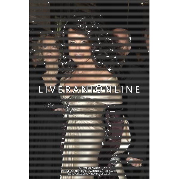 MILANO 7/12/2011 PRIMA DELLA SCALA NELLA FOTO GABRIELLA DOMPE\' FOTO ROMANO/AG ALDO LIVERANI