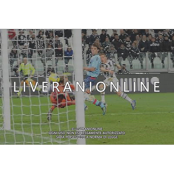 Coppa Italia TIM - Ottavi di finale Torino 8-12-2011 Juventus - Bologna nella foto: gol Giaccherini 1 a 0 foto Roberto Garavaglia - ag. Aldo Liverani sas