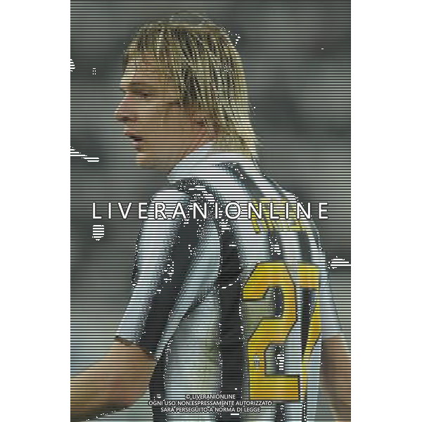 Coppa Italia TIM - Ottavi di finale Torino 8-12-2011 Juventus - Bologna nella foto: Milos Krasic (Juventus) foto Roberto Garavaglia - ag. Aldo Liverani sas