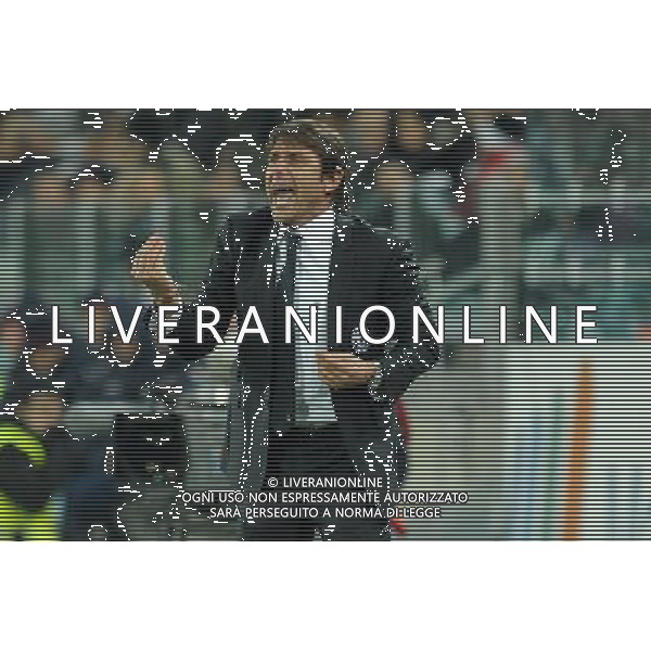 Coppa Italia TIM - Ottavi di finale Torino 8-12-2011 Juventus - Bologna nella foto: Antonio Conte allenatore della Juventus foto Roberto Garavaglia - ag. Aldo Liverani sas
