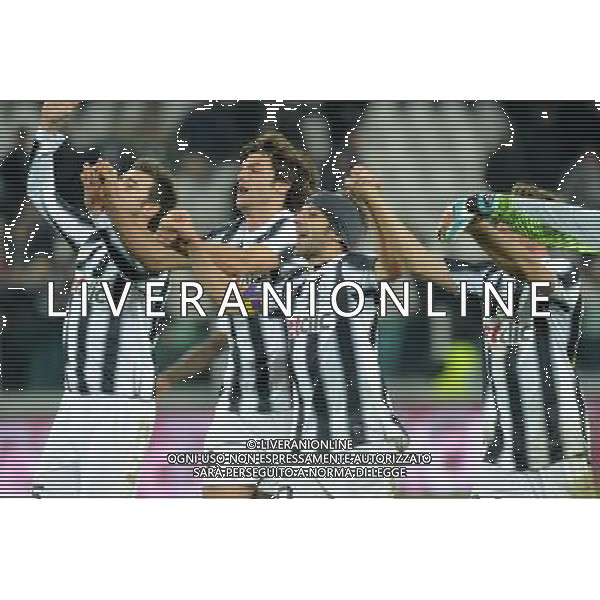 Coppa Italia TIM - Ottavi di finale Torino 8-12-2011 Juventus - Bologna nella foto: esultanza Juventus a fine gara foto Roberto Garavaglia - ag. Aldo Liverani sas