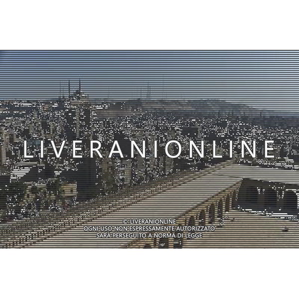 (111211) -- CAIRO, Dec. 11, 2011 () -- This photo taken atop the minaret of Ahmed Ibn Tulun Mosque shows a view in Cairo, Egypt, Dec. 10, 2011. (/Li Muzi) (wn) ©photoshot/Agenzia Aldo Liverani Sas - ITALY ONLY - La moschea di Ahmed Ibn Tulun al Cairo, in Egitto, 10 dicembre 2011.