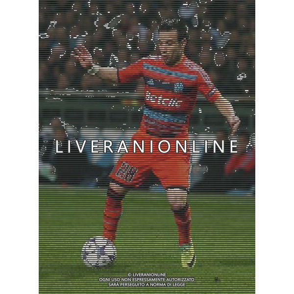 ©JESSICA GUITER CODIGNOLA/WORLDPICTURES/MAXPPP ; SPORT / FOOTBALL / 23 NOVEMBRE 2011 / LIGUE DES CHAMPIONS / 5EME JOURNEE / GROUPE F / OLYMPIQUE DE MARSEILLE vs OLYMPIAKOS LE PIREE / L\'OM S\'INCLINE FACE AUX GRECS D\'OLYMPIAKOS LE PIREE SUR LE SCORE DE 1 A 0 / SAISON 2011 - 2012 / STADE VELODROME / MARSEILLE / ILLUSTRATION / MATHIEU VALBUENA / OM CALCIO - OLIMPIQUE MARSIGLIA ©AG ALDO LIVERANI SAS - ITALY ONLY -