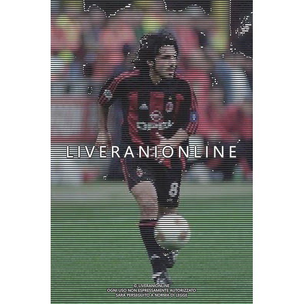 MILANO, 11-04-02 DFP/ MARCO LUSSOSO MILAN-HAPOEL TELAVIV (COPPA UEFA) NELLA FOTO: GENNARO GATTUSO AG ALDO LIVERANI S A S