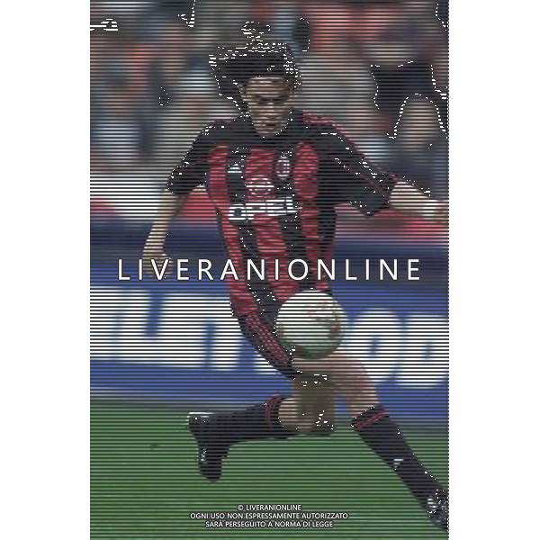 MILANO, 11-04-02 DFP/ MARCO LUSSOSO MILAN-HAPOEL TELAVIV (COPPA UEFA) NELLA FOTO: FILIPPO INZAGHI AG ALDO LIVERANI S A S