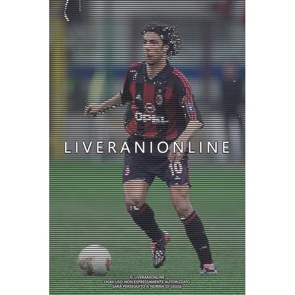 MILANO, 11-04-02 DFP/ MARCO LUSSOSO MILAN-HAPOEL TELAVIV (COPPA UEFA) NELLA FOTO: MANUEL RUI COSTA AG ALDO LIVERANI S A S
