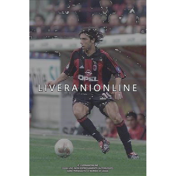 MILANO, 11-04-02 DFP/ MARCO LUSSOSO MILAN-HAPOEL TELAVIV (COPPA UEFA) NELLA FOTO: MANUEL RUI COSTA AG ALDO LIVERANI S A S