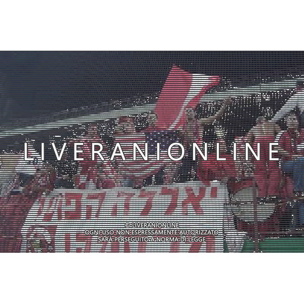 MILANO, 11-04-02 DFP/ MARCO LUSSOSO MILAN-HAPOEL TELAVIV (COPPA UEFA) NELLA FOTO: TIFOSI HAPOEL TELAVIV AG ALDO LIVERANI S A S