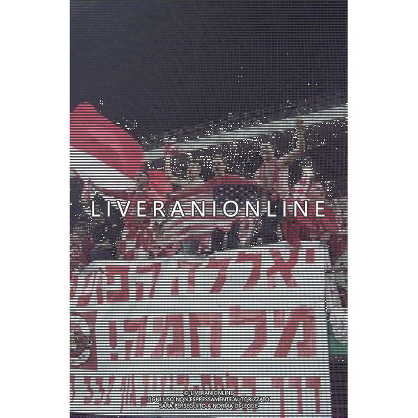 MILANO, 11-04-02 DFP/ MARCO LUSSOSO MILAN-HAPOEL TELAVIV (COPPA UEFA) NELLA FOTO: TIFOSI HAPOEL TELAVIV AG ALDO LIVERANI S A S