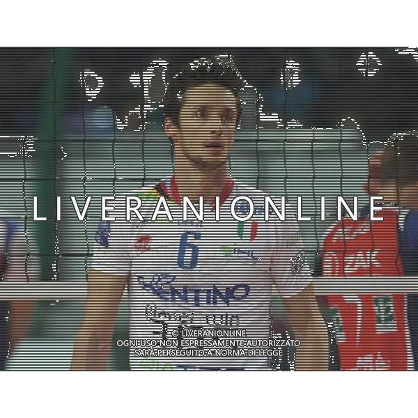 22.12.2011 - Jastrzebie Zdroj CEV Voleyball Champions League Zaksa Kedzierzyn-Kozle (czerwone) - Trentino Volley (biale) n/z. Lukasz Zygadlo Fot. Michal Chwieduk / EDYTOR.net / Newspix.pl --- Newspix.pl ITALY ONLY- CEV Voleyball Champions League Zaksa Kedzierzyn-Kozle (czerwone) - Trentino Volley (biale) ©AG ALDO LIVERANI SAS *** Local Caption *** .