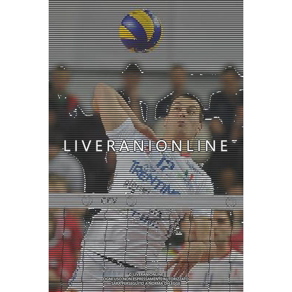 22.12.2011 KEDZIERZYN-KOZLE CZECHY SIATKOWKA MEZCZYZN CEV LIGA MISTRZOW SEZON 2011/2012 2012 CEV VOLLEYBALL CHAMPIONS LEAGUE MEN ZAKSA - TRENTINO VOLLEY PLANETWIN365 N/Z MITAR TZOURITS FOT LUKASZ LASKOWSKI / PRESSFOCUS NEWSPIXPL --- Newspix.pl ITALY ONLY- CEV Voleyball Champions League Zaksa Kedzierzyn-Kozle (czerwone) - Trentino Volley (biale) ©AG ALDO LIVERANI SAS *** Local Caption *** .