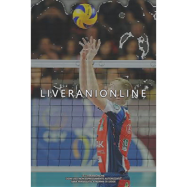22.12.2011 KEDZIERZYN-KOZLE CZECHY SIATKOWKA MEZCZYZN CEV LIGA MISTRZOW SEZON 2011/2012 2012 CEV VOLLEYBALL CHAMPIONS LEAGUE MEN ZAKSA - TRENTINO VOLLEY PLANETWIN365 N/Z ZAGUMNY PAWEL FOT LUKASZ LASKOWSKI / PRESSFOCUS NEWSPIXPL --- Newspix.pl ITALY ONLY- CEV Voleyball Champions League Zaksa Kedzierzyn-Kozle (czerwone) - Trentino Volley (biale) ©AG ALDO LIVERANI SAS *** Local Caption *** .