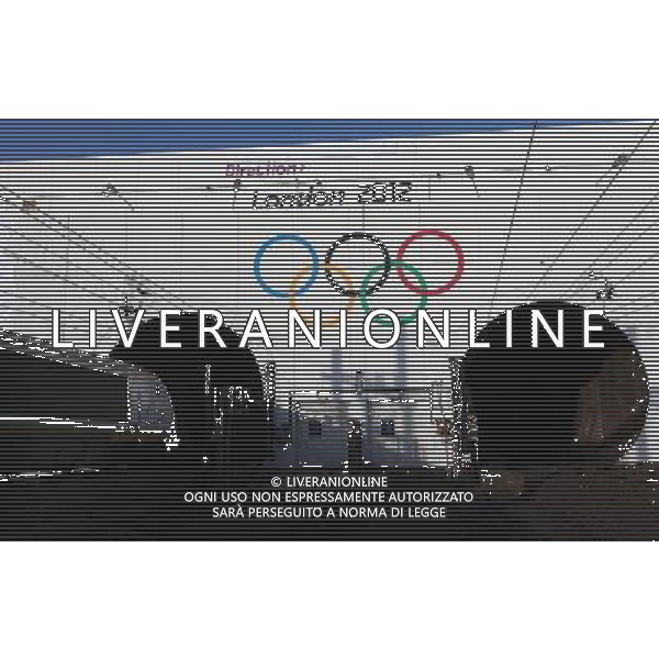 London 2012 Olympic Rings A giant set of Olympic Rings has today been unveiled on the entrance to Channel Tunnel in France to celebrate 20/12 Day. The Rings have been placed at the entrance of the Tunnel in Coquelles near Calais in northern France, which will be one of the main gateways from Europe to the London 2012 Games. The Rings will be seen by hundreds of thousands of fans who are travelling from Europe on Eurostar trains to St Pancras International and who will be able to take the Javelin® train to the Olympic Park during the Games. The Javelin® service will take 25,000 visitors per hour and take just seven minutes. The manufacturing and placement of the Rings has been privately financed by Eurotunnel, who have worked closely with the Comité National Olympique et Sportif Français (the French National Olympic Comittee). © AG. ALDO LIVERANI SAS LONDRA - GIOCHI OLIMPICI/ OLIMPIADI 2012 OLYMPICS GAMES 2012