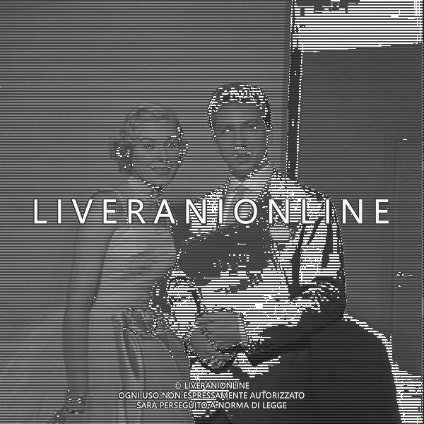 TRASMISSIONE TELEVISIVA CINQUANTA STORIA DELL TV DA CHI L\'HA FATTA A CHI L\'HA VISTA 2003 NELLA FOTO MIKE BONGIORNO AG ALDO LIVERANI