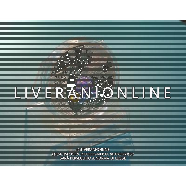 (111227) -- KIEV, Dec. 27, 2011 () -- A commemorative coin for the UEFA EURO-2012 football tournament is displayed during it\'s presentation in the Olympic National Sports Complex in Kiev, capital of Ukraine, Dec. 27, 2011. (/Olga Tarnavskaya) ©photoshot/Agenzia Aldo Liverani Sas - ITALY ONLY - Presentazione della moneta commemorativa per gli Europei di calcio UEFA EURO 2012 presso il Complesso Olimpico Nazionale dello Sport a Kiev, capitale dell\'Ucraina, 27 dicembre 2011 