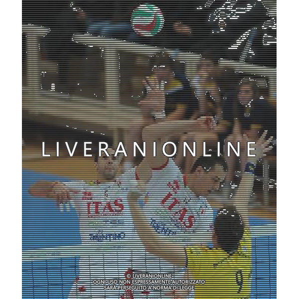 Lega Volley Serie A1 Maschile 2011/2012 12Á Giornata Trento - 29.12.2011 Itas Diatec Trentino-Marmi Lanza Verona Nella Foto:Osmany Juantorena /Ph.Vitez-Ag. Aldo Liverani