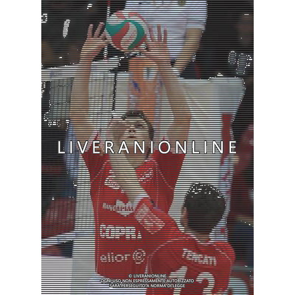 PIACENZA 29/12/2011 - COPRA ELIOR PIACENZA VS BRE BANCA LANNUTTI CUNEO - NELLA FOTO: IMMANUEL KAMPA - FOTO FRANCESCA SOLI / AGENZIA ALDO LIVERANI