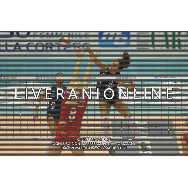 Campionato Pallavolo Serie A1 Femminile - 11Á giornata Castellanza (VA) - 29/12/2011 MC Carnaghi Villa Cortese - Yamamay Busto Arsizio nella foto: Makare Wilson (MC Carnaghi Villa Cortese) foto Roberto Garavaglia - ag. Aldo Liverani sas