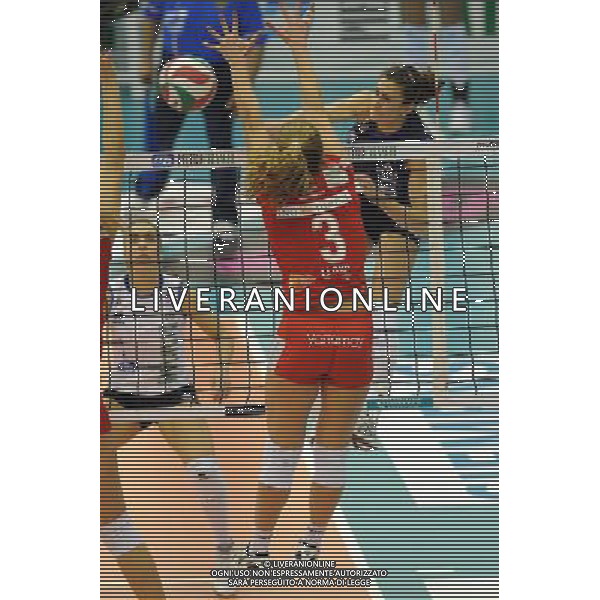 Campionato Pallavolo Serie A1 Femminile - 11Á giornata Castellanza (VA) - 29/12/2011 MC Carnaghi Villa Cortese - Yamamay Busto Arsizio nella foto: Lucia Bosetti (MC Carnaghi Villa Cortese) foto Roberto Garavaglia - ag. Aldo Liverani sas