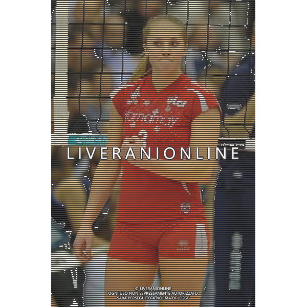 Campionato Pallavolo Serie A1 Femminile - 11Á giornata Castellanza (VA) - 29/12/2011 MC Carnaghi Villa Cortese - Yamamay Busto Arsizio nella foto: Carli Lloyd (Yamamay Busto Arsizio) foto Roberto Garavaglia - ag. Aldo Liverani sas