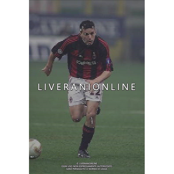 MILANO, 28-02-02 DFP/MARCO LUSSOSO MILAN - RODA (COPPA UEFA) NELLA FOTO: COSMIN CONTRA