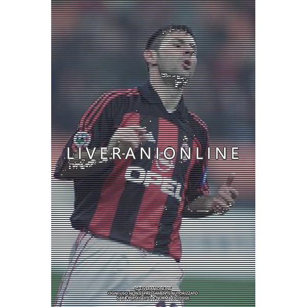 MILANO, 28-02-02 DFP/MARCO LUSSOSO MILAN - RODA (COPPA UEFA) NELLA FOTO: VARELA JAVI MORENO AG ALDO LIVERANI S A S