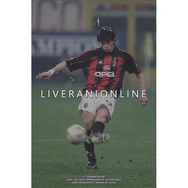 MILANO, 28-02-02 DFP/MARCO LUSSOSO MILAN - RODA (COPPA UEFA) NELLA FOTO: KAKHA KALADZE AG ALDO LIVERANI S A S