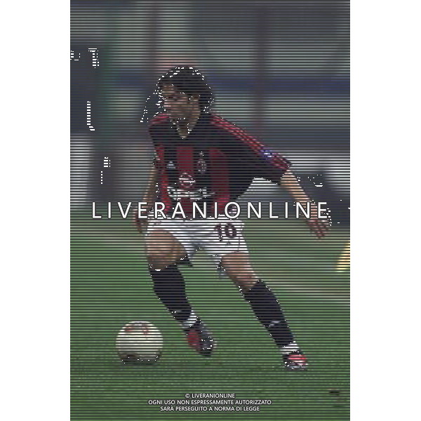 MILANO, 28-02-02 DFP/MARCO LUSSOSO MILAN - RODA (COPPA UEFA) NELLA FOTO: MANUEL RUI COSTA AG ALDO LIVERANI S A S