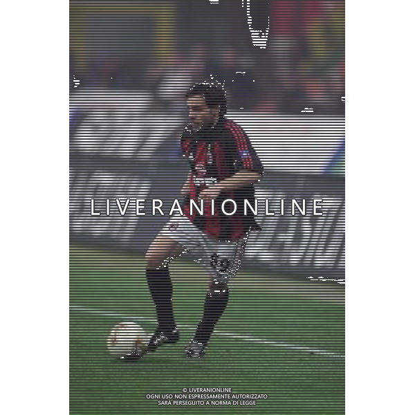 MILANO, 28-02-02 DFP/MARCO LUSSOSO MILAN - RODA (COPPA UEFA) NELLA FOTO: MARCO SIMONE AG ALDO LIVERANI S A S