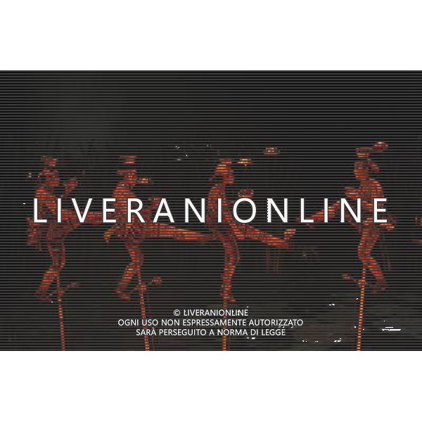 Cirque Du Soleil perform Totem at the Albert Hall. London 4th January 2011. ©photoshot/Agenzia Aldo Liverani Sas - ITALY ONLY - Artisti del Cirque Du Soleil durante le Prove dello spettacolo \'Totem\' al Royal Albert Hall di Londra, Inghilterra 4 gennaio 2012