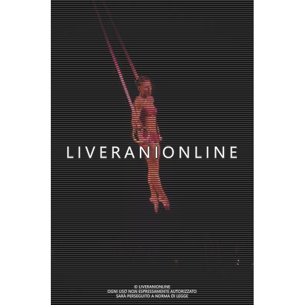 Cirque Du Soleil perform Totem at the Albert Hall. London 4th January 2011. ©photoshot/Agenzia Aldo Liverani Sas - ITALY ONLY - Artisti del Cirque Du Soleil durante le Prove dello spettacolo \'Totem\' al Royal Albert Hall di Londra, Inghilterra 4 gennaio 2012