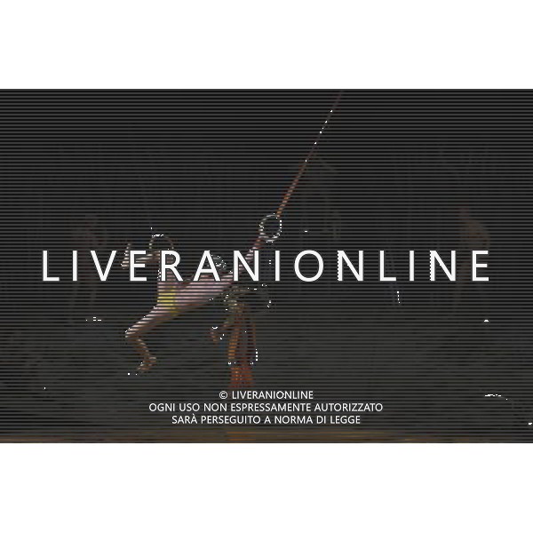 Cirque Du Soleil perform Totem at the Albert Hall. London 4th January 2011. ©photoshot/Agenzia Aldo Liverani Sas - ITALY ONLY - Artisti del Cirque Du Soleil durante le Prove dello spettacolo \'Totem\' al Royal Albert Hall di Londra, Inghilterra 4 gennaio 2012