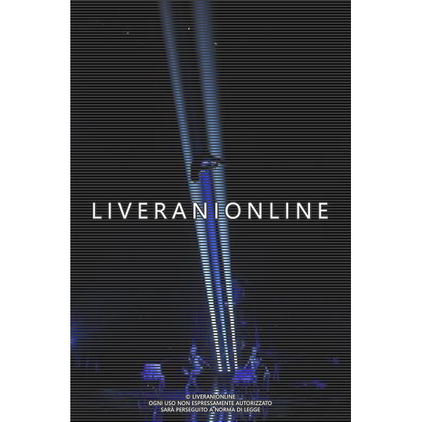 Cirque Du Soleil perform Totem at the Albert Hall. London 4th January 2011. ©photoshot/Agenzia Aldo Liverani Sas - ITALY ONLY - Artisti del Cirque Du Soleil durante le Prove dello spettacolo \'Totem\' al Royal Albert Hall di Londra, Inghilterra 4 gennaio 2012