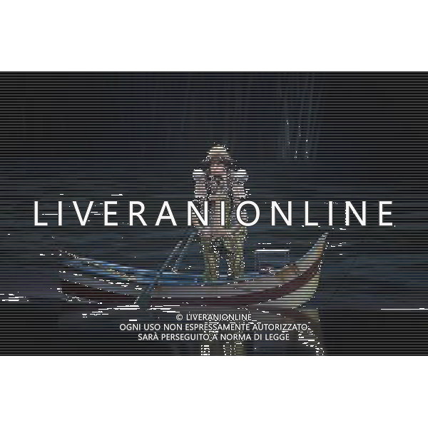 Artists from Cirque Du Soleil: Totem perform at Royal Albert Hall on January 4, 2012 in London, England. Picture Zenon Stefaniak ©photoshot/Agenzia Aldo Liverani Sas - ITALY ONLY - Artisti del Cirque Du Soleil durante le Prove dello spettacolo \'Totem\' al Royal Albert Hall di Londra, Inghilterra 4 gennaio 2012