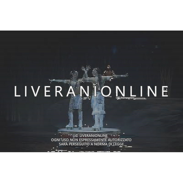 Artists from Cirque Du Soleil: Totem perform at Royal Albert Hall on January 4, 2012 in London, England. Picture Zenon Stefaniak ©photoshot/Agenzia Aldo Liverani Sas - ITALY ONLY - Artisti del Cirque Du Soleil durante le Prove dello spettacolo \'Totem\' al Royal Albert Hall di Londra, Inghilterra 4 gennaio 2012