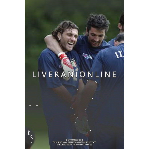 NAZIONALE ITALIANA A COVERCIANO 27/05/2004 NELLA FOTO CRISTIAN VIERI AGENZIA ALDO LIVERANI