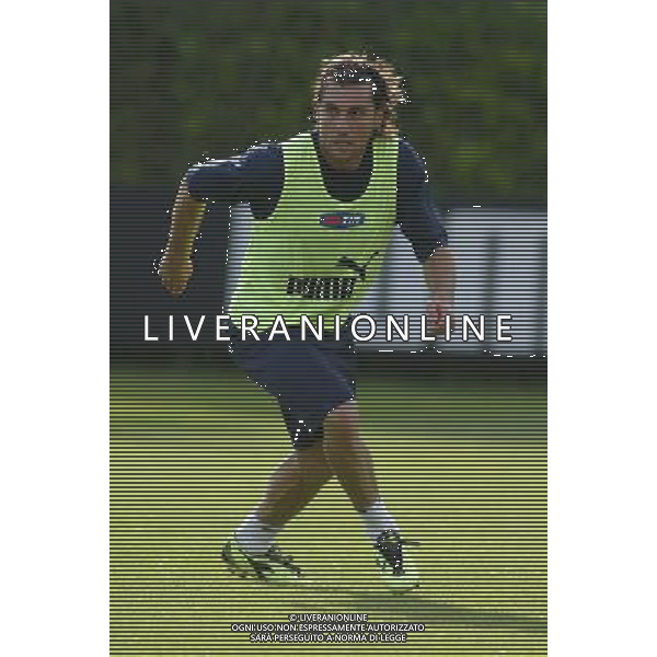 NAZIONALE ITALIANA A COVERCIANO 27/05/2004 NELLA FOTO CRISTIAN VIERI AGENZIA ALDO LIVERANI