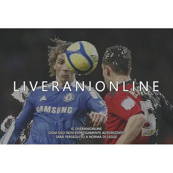 Chelsea\'s Fernando Torres controls the ball under pressure of Portsmouth\'s Jason Pearce Football - FA Challenge Cup Third Round - Chelsea v Portsmouth - Sun 08 Jan 2012 - Stamford Bridge - London © CameraSport - 43 Linden Ave. Countesthorpe. Leicester. England. LE8 5PG - Tel: +44 (0) 116 277 4147 - admin@camerasport.com - www.camerasport.com