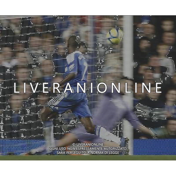 Chelsea\'s Ramires scores his sides third goal Football - FA Challenge Cup Third Round - Chelsea v Portsmouth - Sun 08 Jan 2012 - Stamford Bridge - London © CameraSport - 43 Linden Ave. Countesthorpe. Leicester. England. LE8 5PG - Tel: +44 (0) 116 277 4147 - admin@camerasport.com - www.camerasport.com
