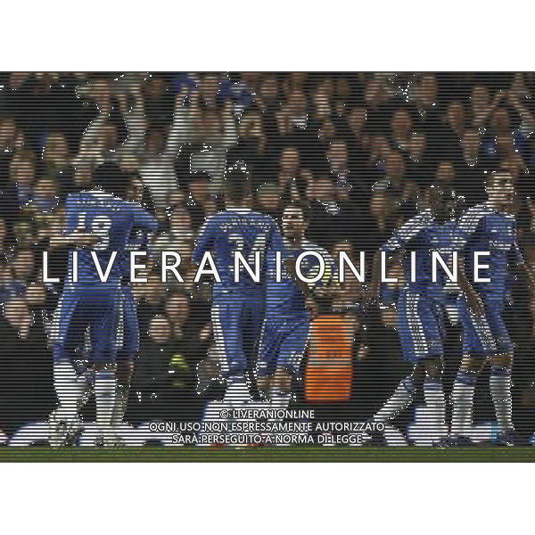 Chelsea\'s Frank Lampard (2nd left) celebrates scoring his sides fourth goal with team-mate Romelu Lukaku Football - FA Challenge Cup Third Round - Chelsea v Portsmouth - Sun 08 Jan 2012 - Stamford Bridge - London © CameraSport - 43 Linden Ave. Countesthorpe. Leicester. England. LE8 5PG - Tel: +44 (0) 116 277 4147 - admin@camerasport.com - www.camerasport.com