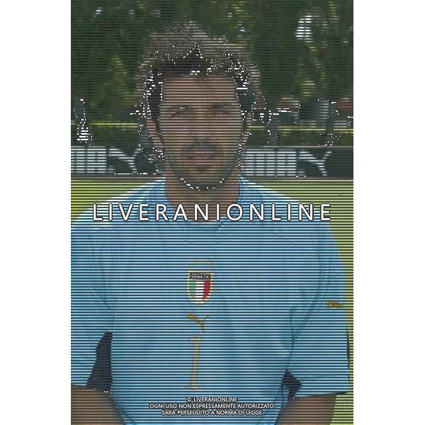 NAZIONALE ITALIANA CALCIO 27/05/2004 NELLA FOTO BUFFON GIANLUIGI AGENZIA ALDO LIVERANI